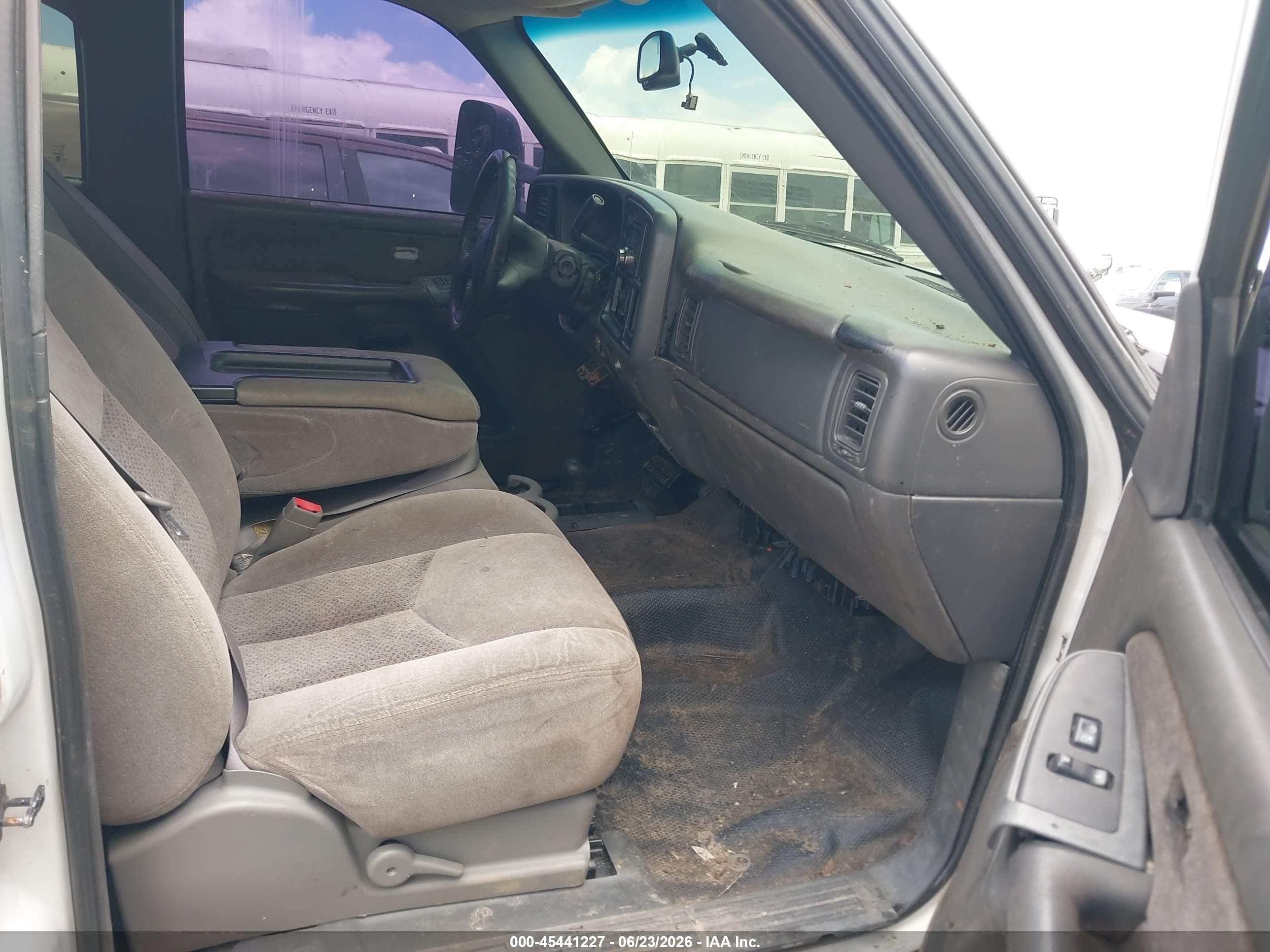 2003 Gmc Sierra 2500hd Sle White vin: 1GTHK23153F179148