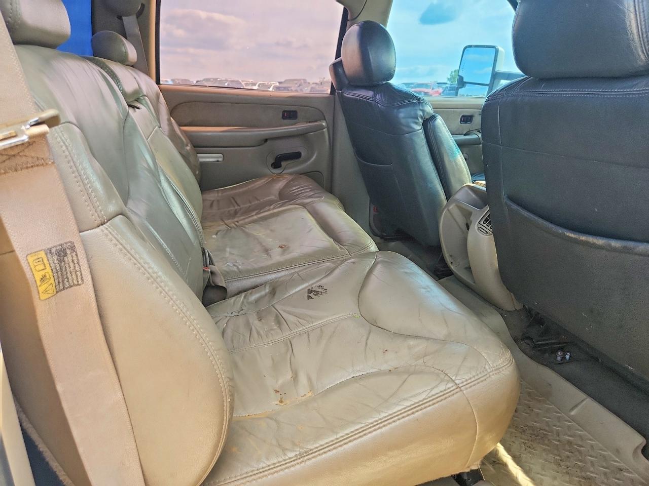 2001 Gmc Sierra K2500 Heavy Duty White vin: 1GTHK23171F183120