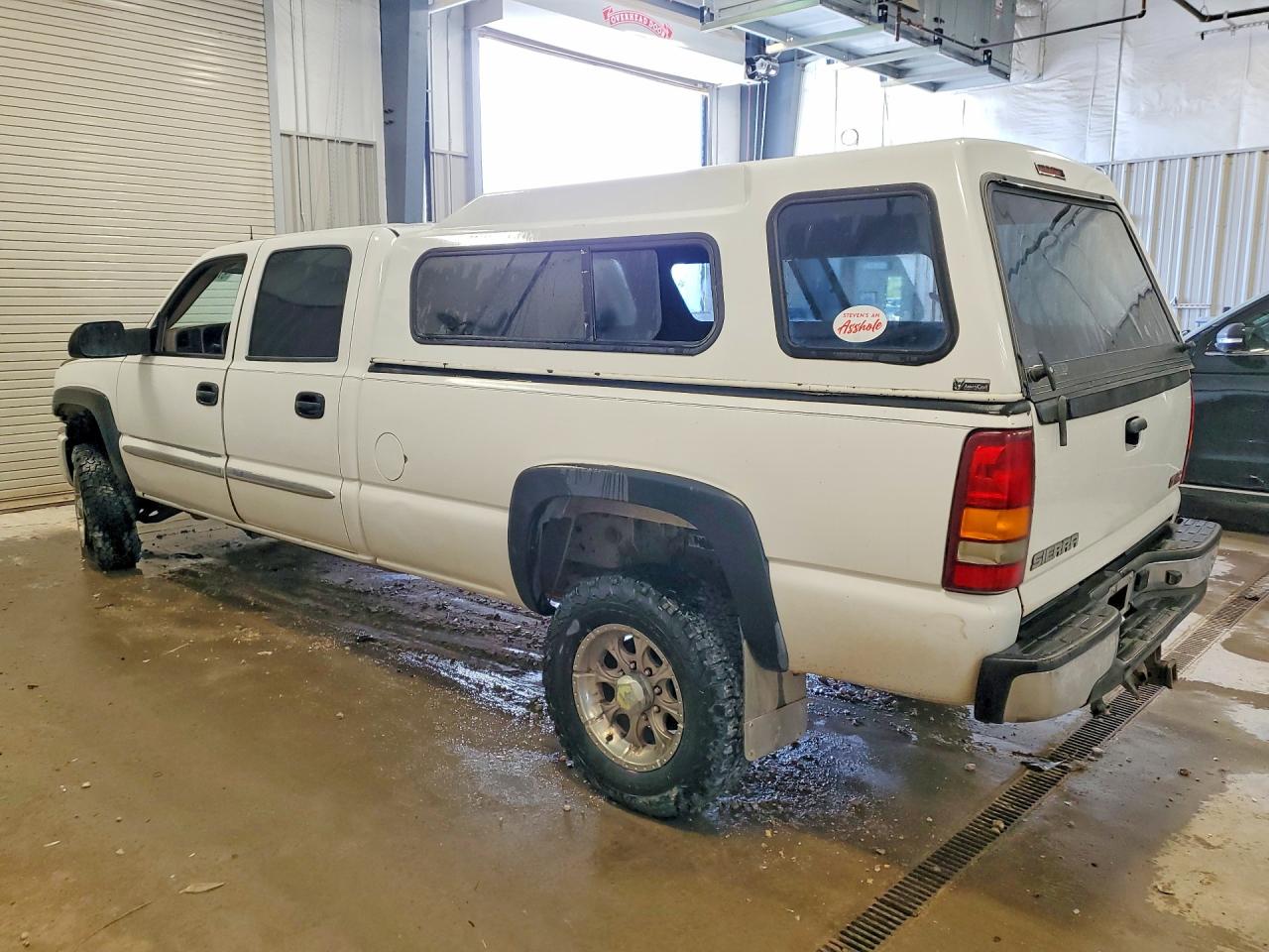 2003 Gmc Sierra K2500 Heavy Duty White vin: 1GTHK23183F178043