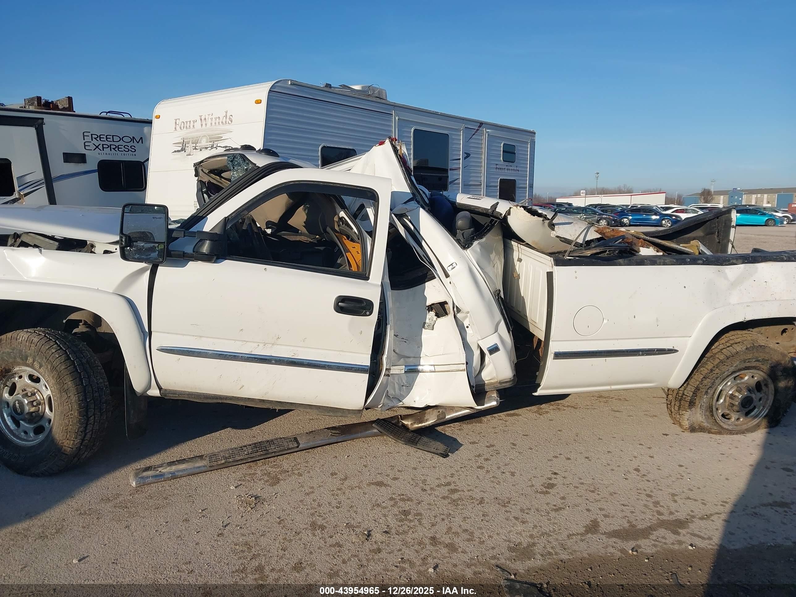 2002 Gmc Sierra 2500hd Sle Белый vin: 1GTHK23192F169785