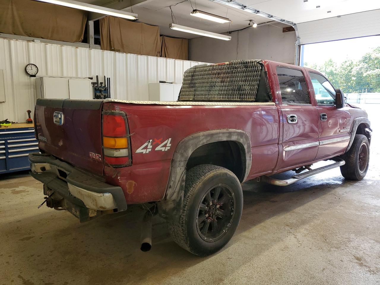 2005 Gmc Sierra K2500 Heavy Duty Maroon vin: 1GTHK23205F969016