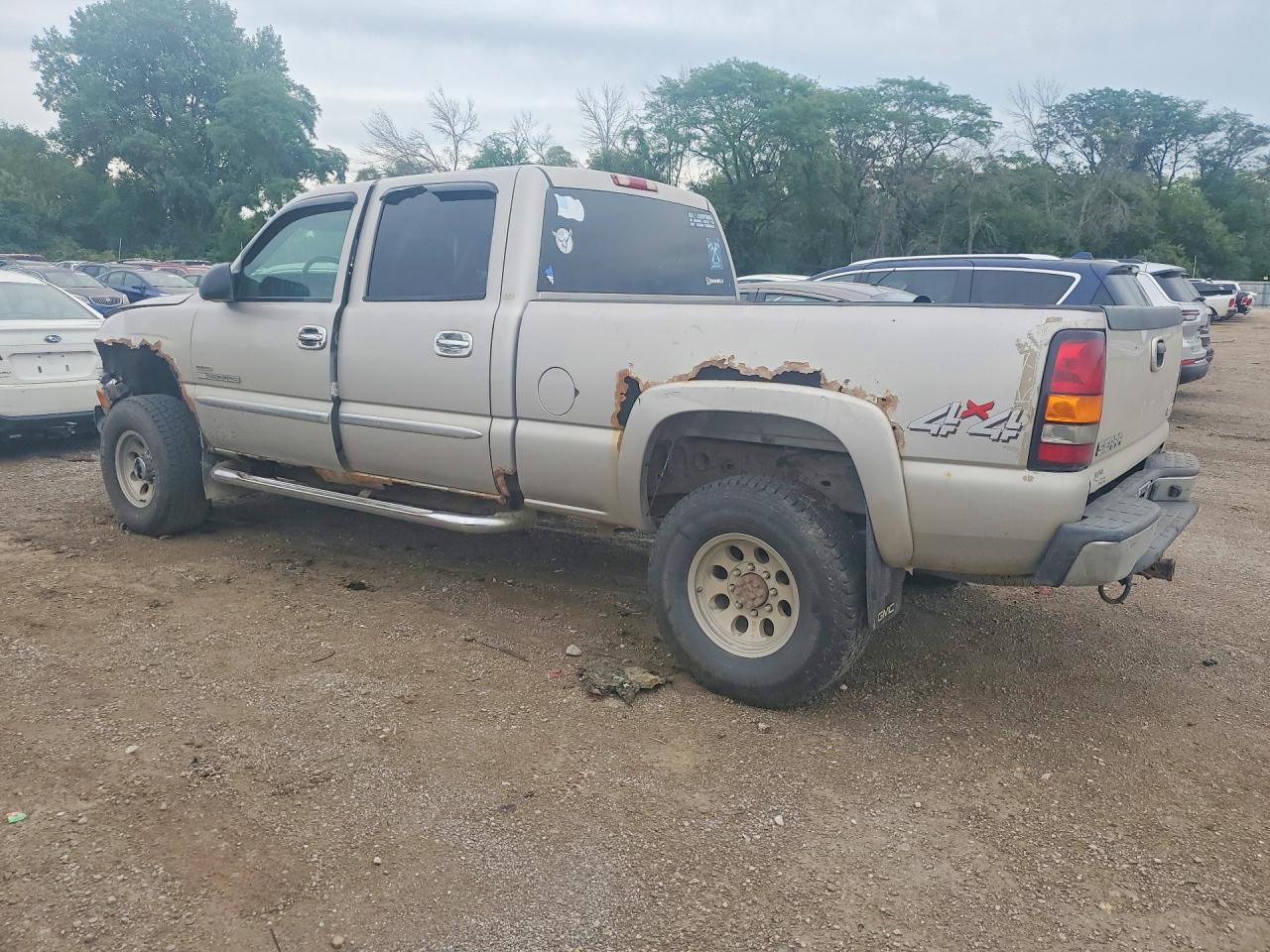 2004 Gmc Sierra K2500 Heavy Duty Silver vin: 1GTHK23214F206727