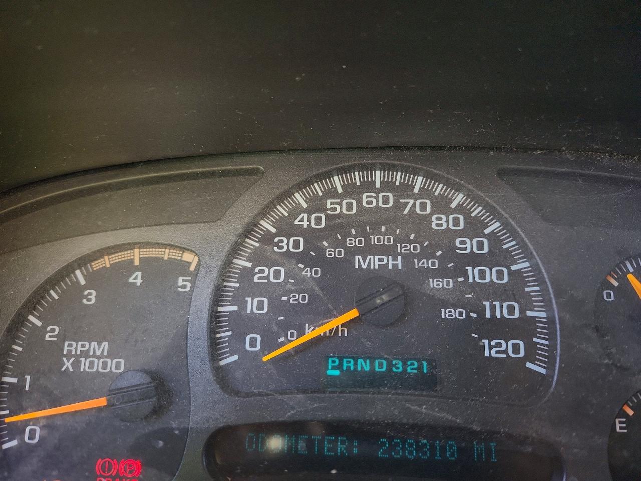 2004 Gmc Sierra K2500 Heavy Duty Red vin: 1GTHK23214F216495
