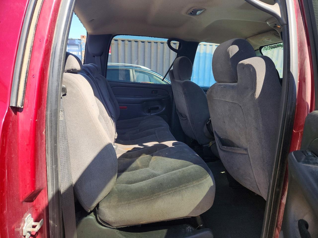 2004 Gmc Sierra K2500 Heavy Duty Red vin: 1GTHK23214F216495