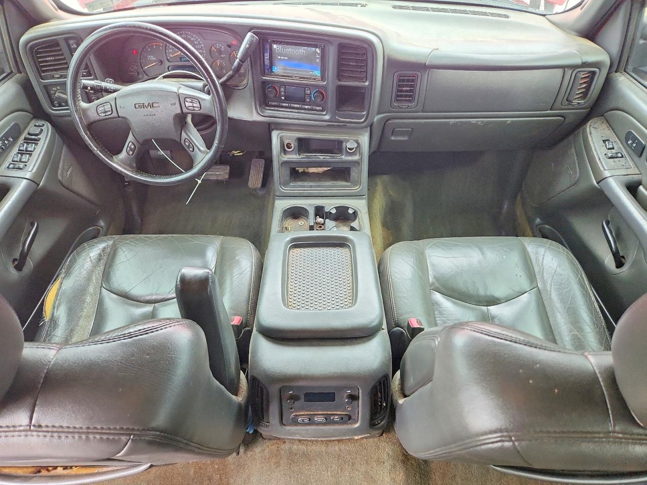 2005 Gmc Sierra K2500 Heavy Duty Red vin: 1GTHK23215F842470