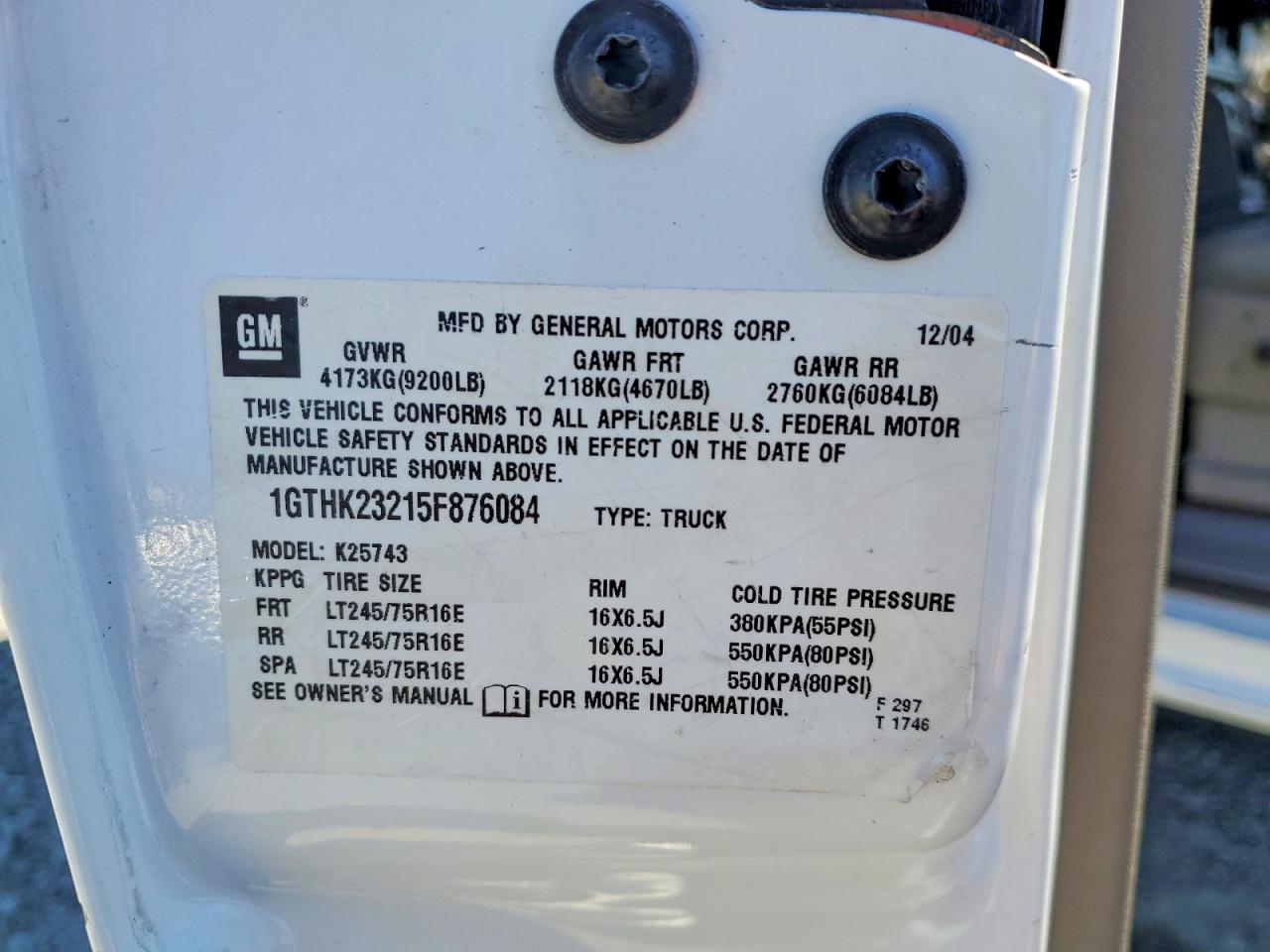 2005 Gmc Sierra K2500 Heavy Duty White vin: 1GTHK23215F876084