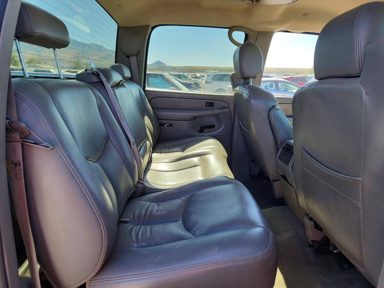 2005 Gmc Sierra K2500 Heavy Duty Tan vin: 1GTHK23225F863506