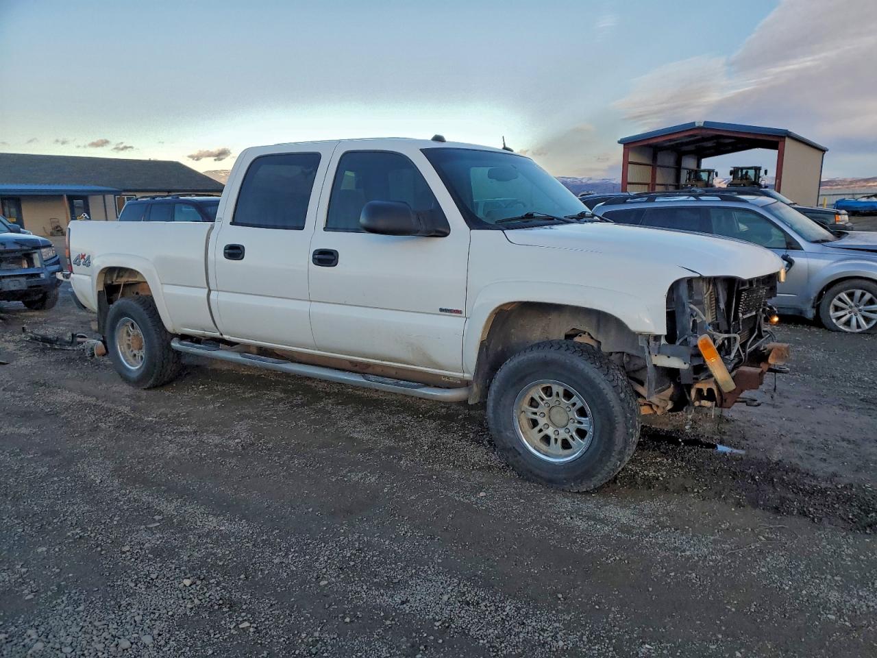 2004 Gmc Sierra K2500 Heavy Duty White vin: 1GTHK23234F208057
