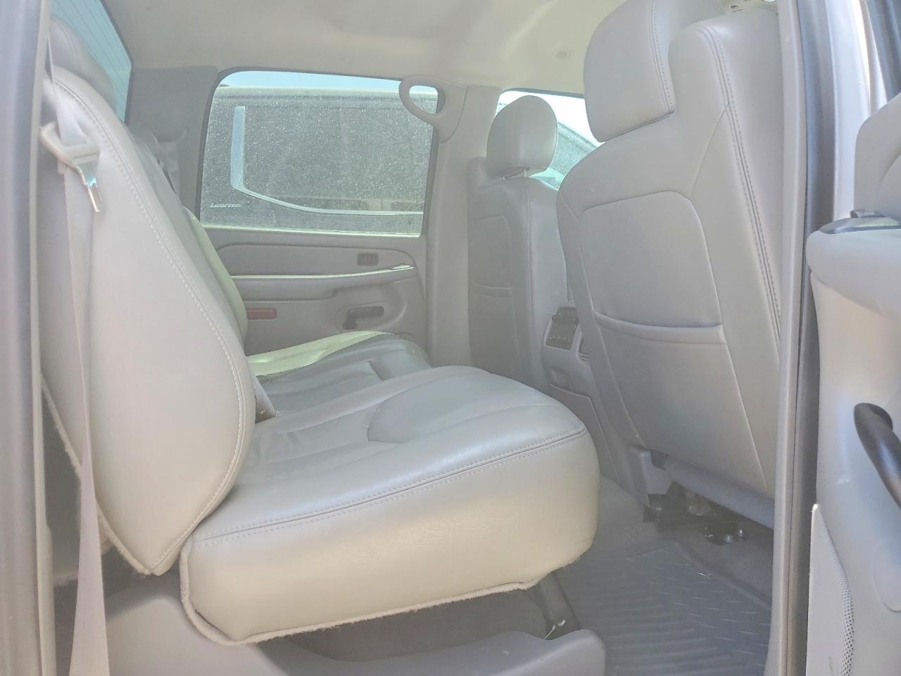 2005 Gmc Sierra K2500 Heavy Duty Tan vin: 1GTHK23235F957555
