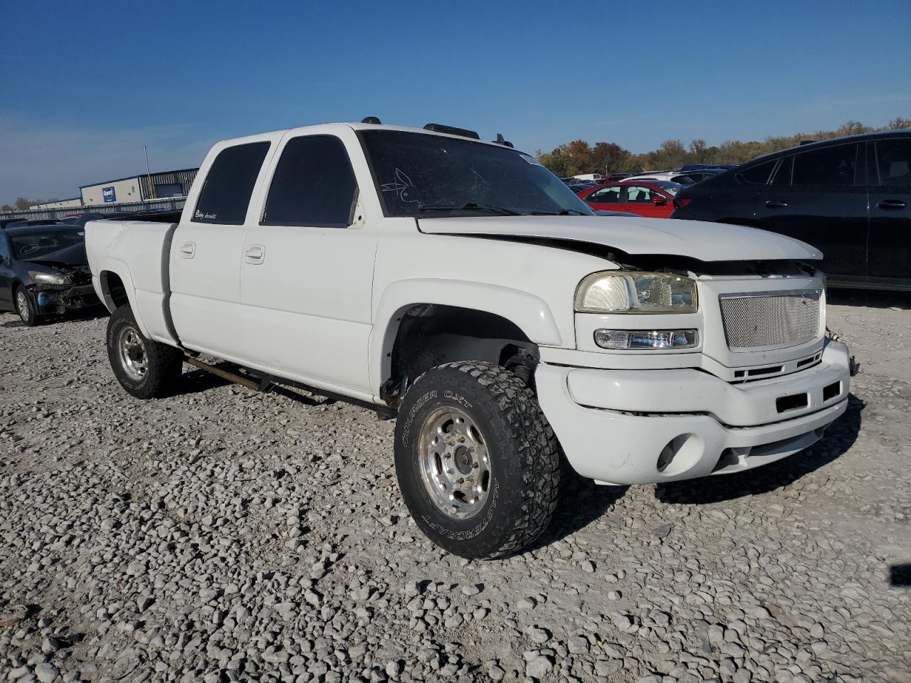 2006 Gmc Sierra K2500 Heavy Duty White vin: 1GTHK23256F117438