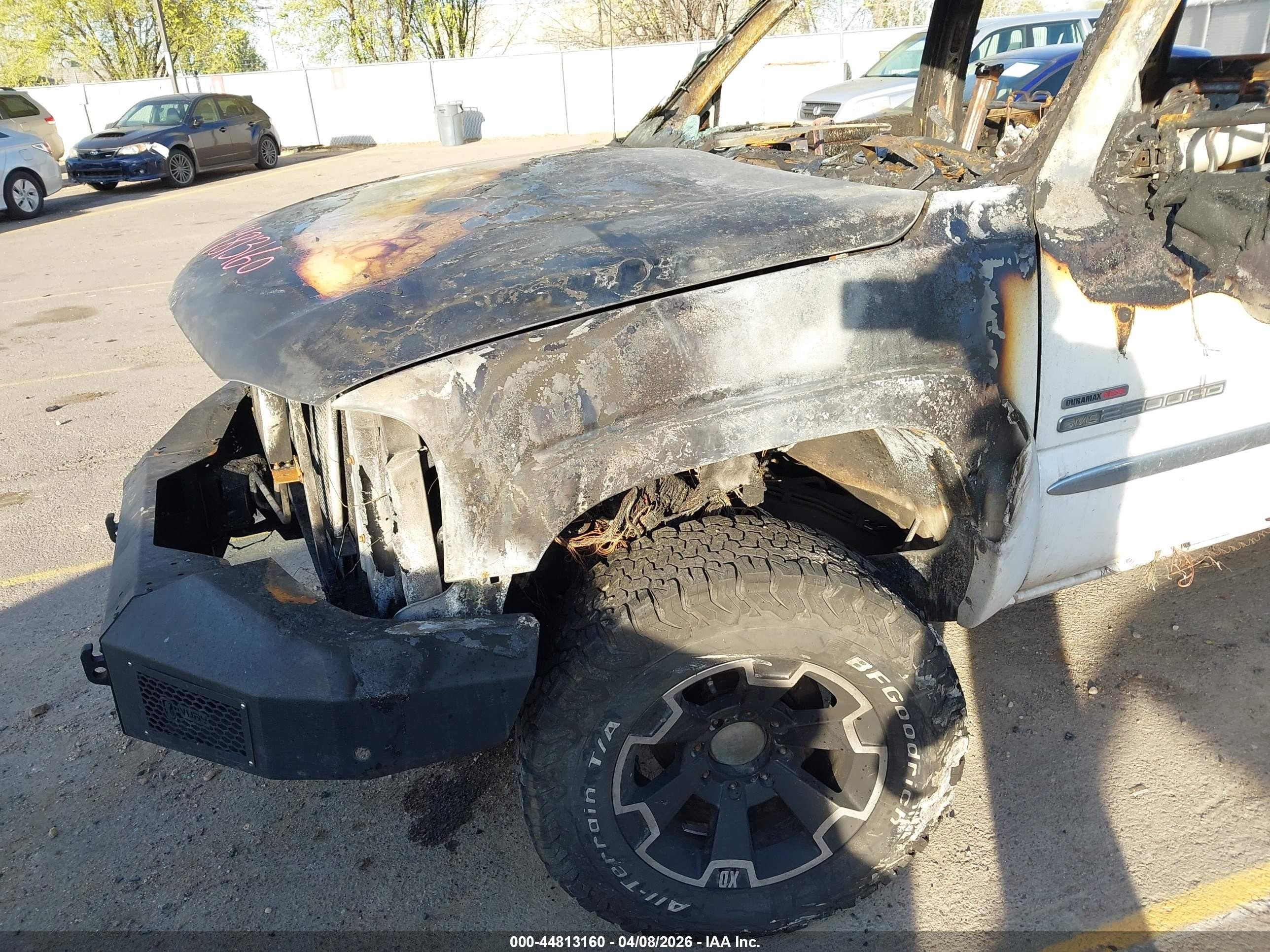 2004 Gmc Sierra 2500hd Sle White vin: 1GTHK23264F240730