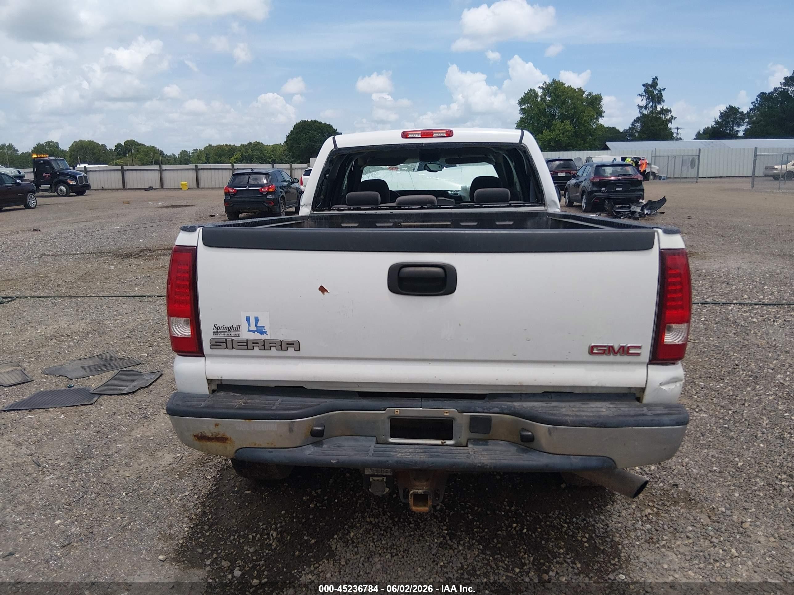 2004 Gmc Sierra 2500hd Sle White vin: 1GTHK23264F264218