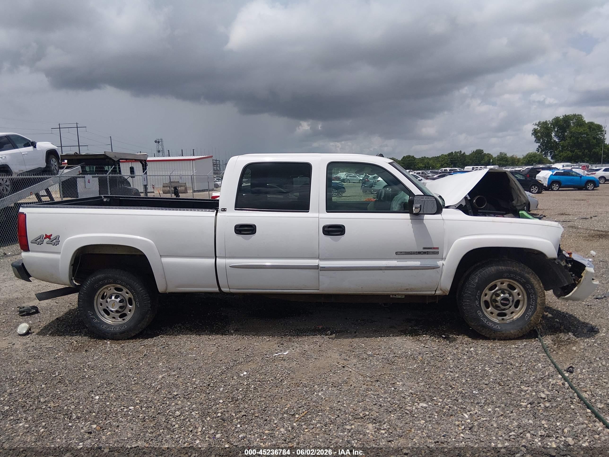 2004 Gmc Sierra 2500hd Sle White vin: 1GTHK23264F264218