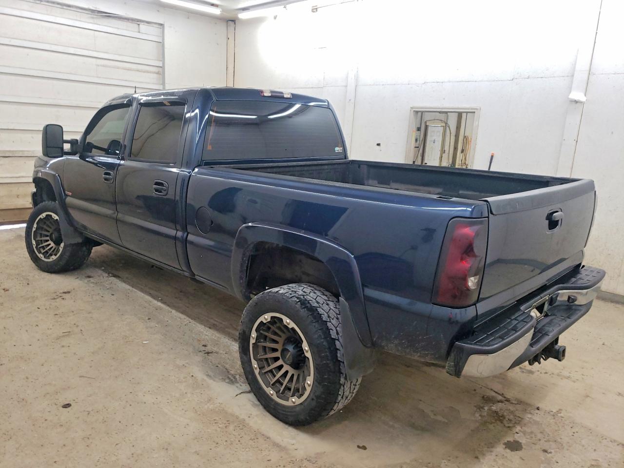 2005 Gmc Sierra K2500 Heavy Duty Blue vin: 1GTHK23265F832369