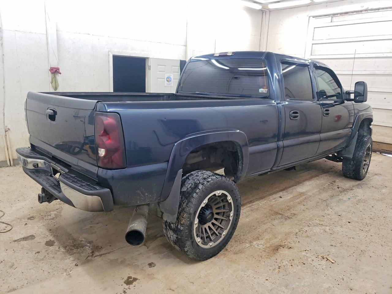 2005 Gmc Sierra K2500 Heavy Duty Blue vin: 1GTHK23265F832369
