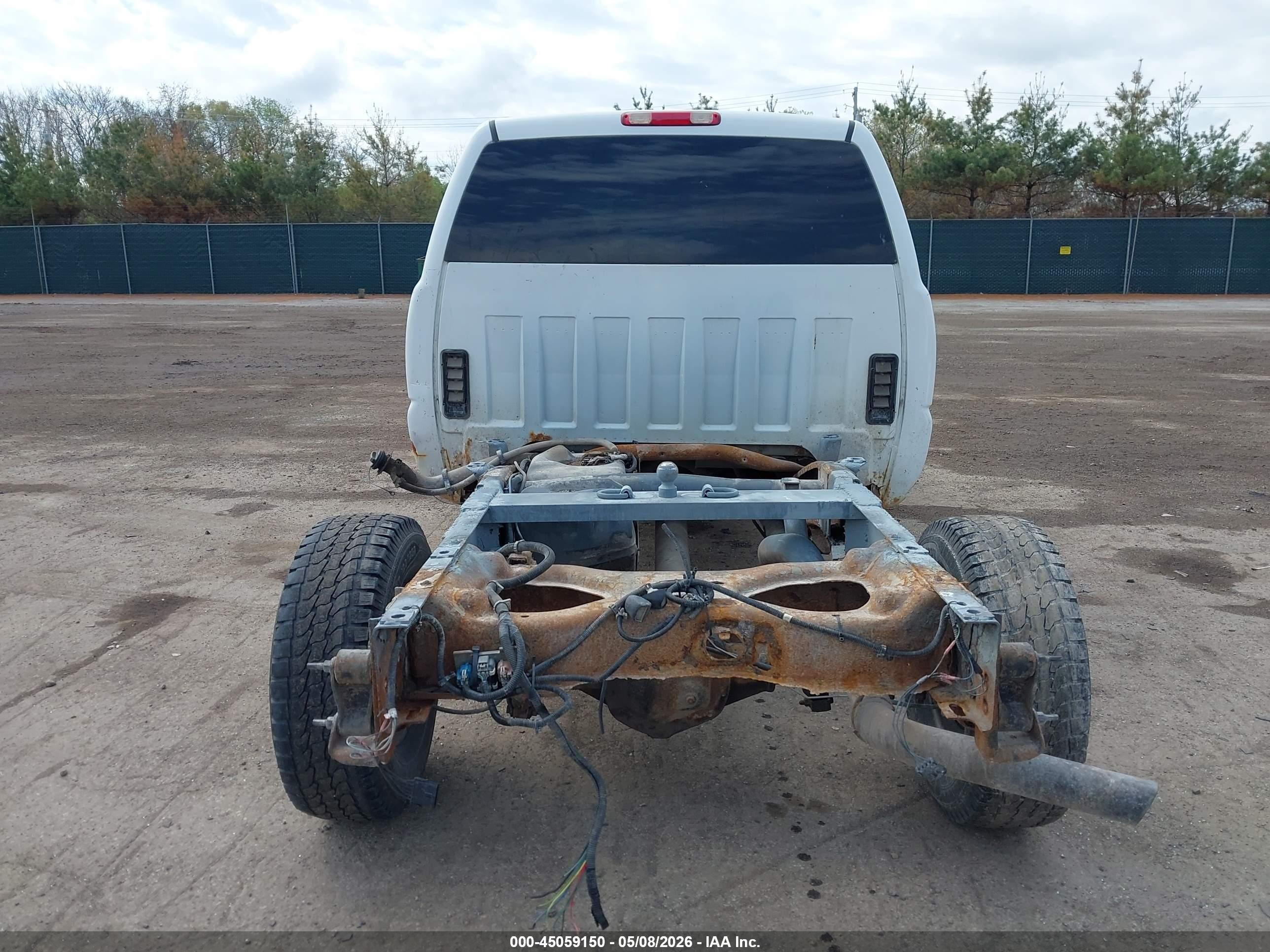 2005 Gmc Sierra 2500hd Sle White vin: 1GTHK23295F915259