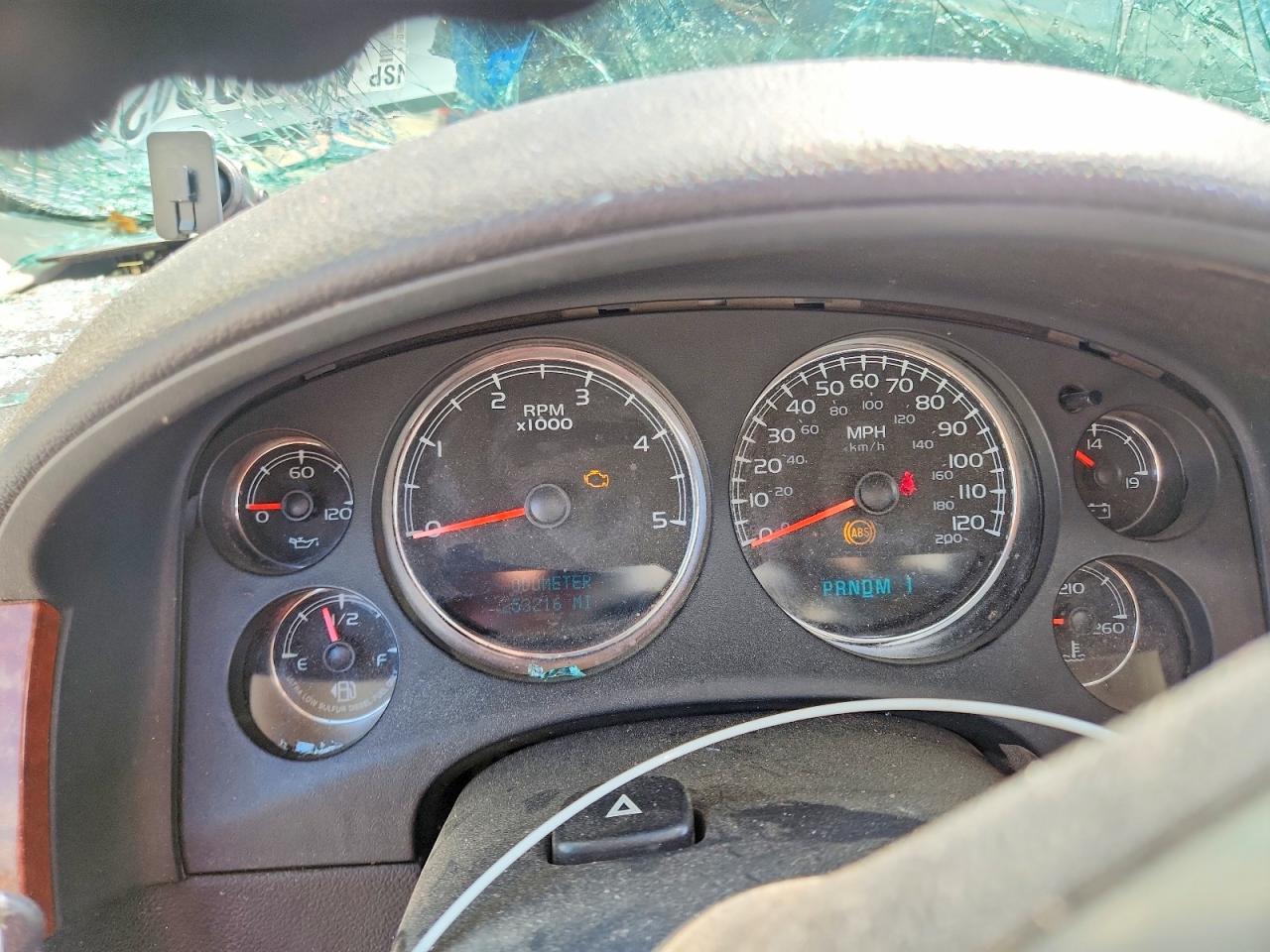 2008 Gmc Sierra K2500 Heavy Duty White vin: 1GTHK23638F194279