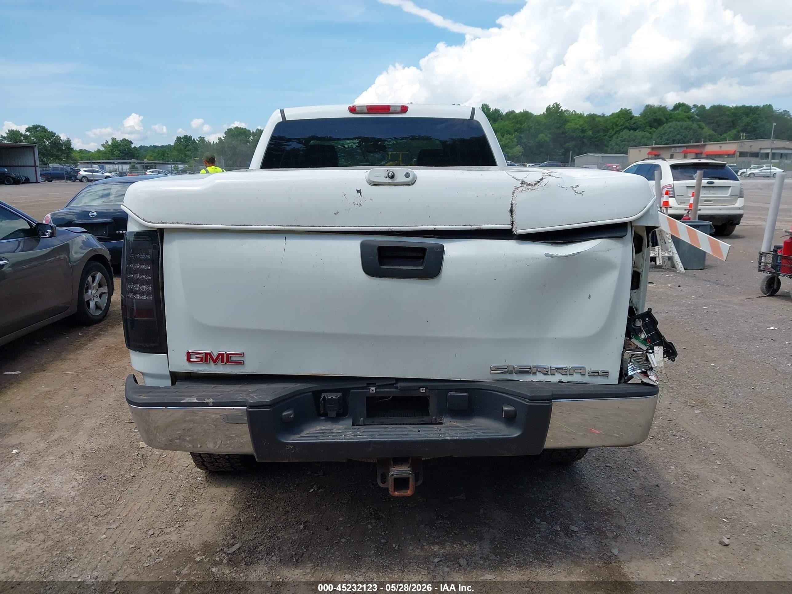 2007 Gmc Sierra 2500hd Sle1 White vin: 1GTHK23647F534196