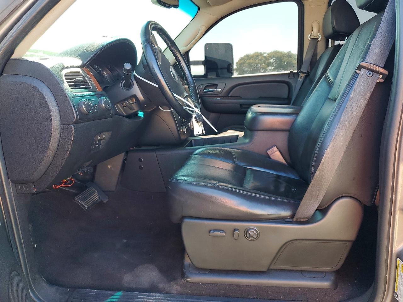2007 Gmc Sierra K2500 Heavy Duty Gray vin: 1GTHK23657F564081