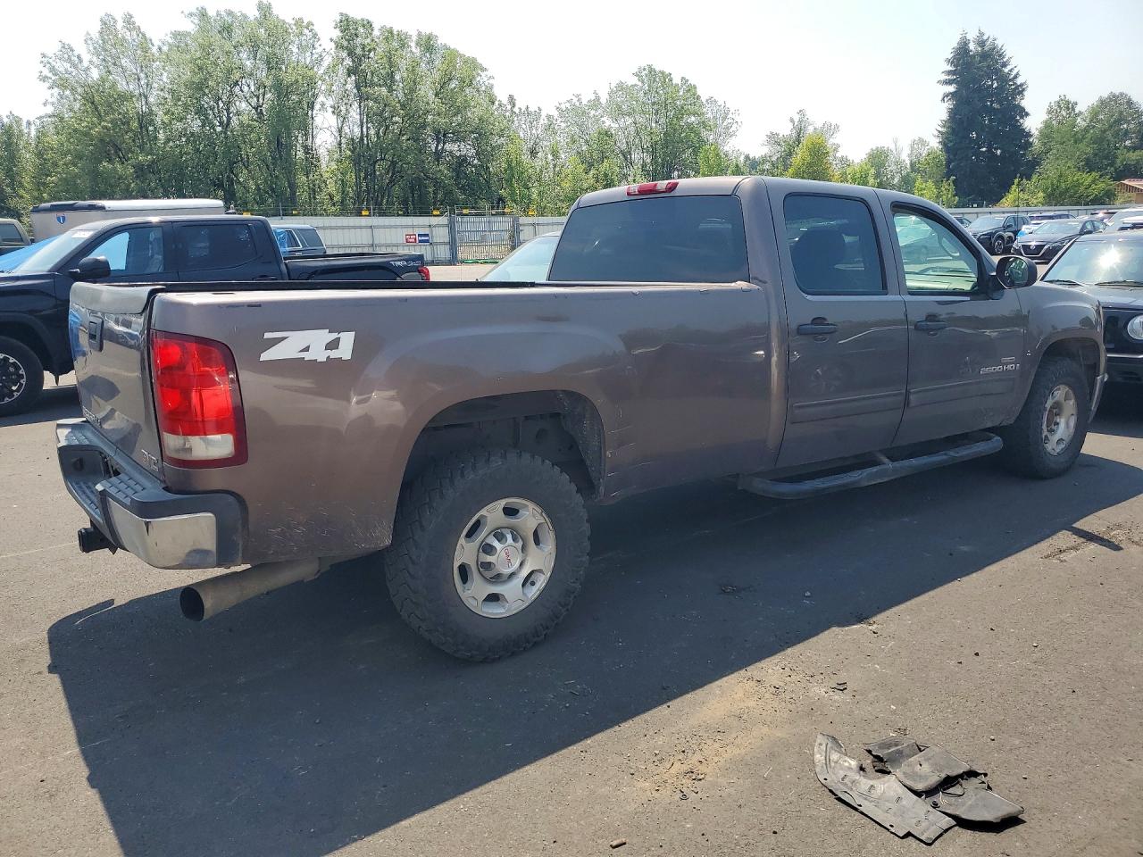 2008 Gmc Sierra K2500 Heavy Duty Brown vin: 1GTHK23658F174373
