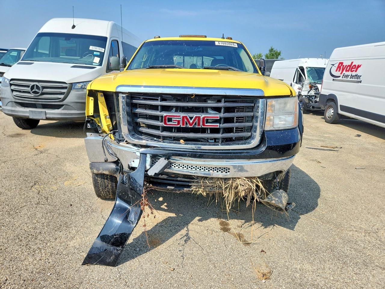 2008 Gmc Sierra K2500 Heavy Duty Yellow vin: 1GTHK23668F190257