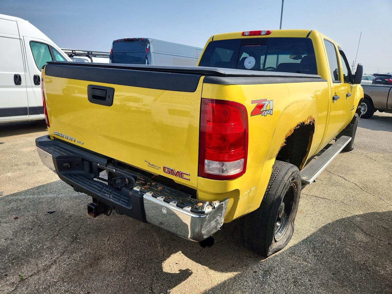 2008 Gmc Sierra K2500 Heavy Duty Yellow vin: 1GTHK23668F190257