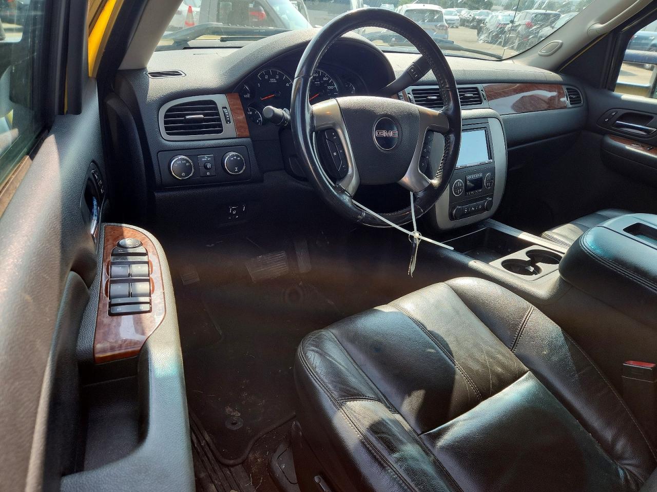 2008 Gmc Sierra K2500 Heavy Duty Yellow vin: 1GTHK23668F190257