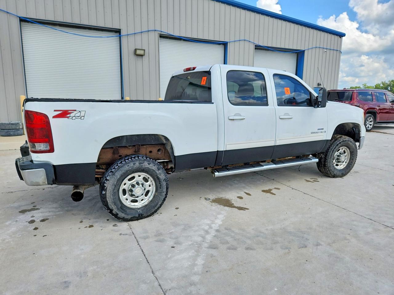 2008 Gmc Sierra K2500 Heavy Duty White vin: 1GTHK23688F206684