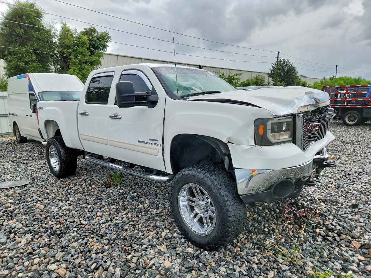 2007 Gmc Sierra K2500 Heavy Duty Белый vin: 1GTHK23697F538213