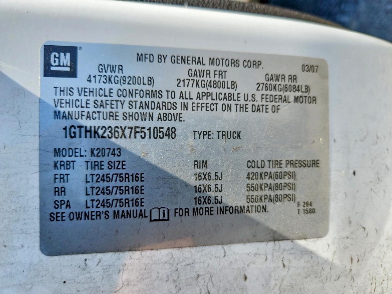 2007 Gmc Sierra K2500 Heavy Duty White vin: 1GTHK236X7F510548