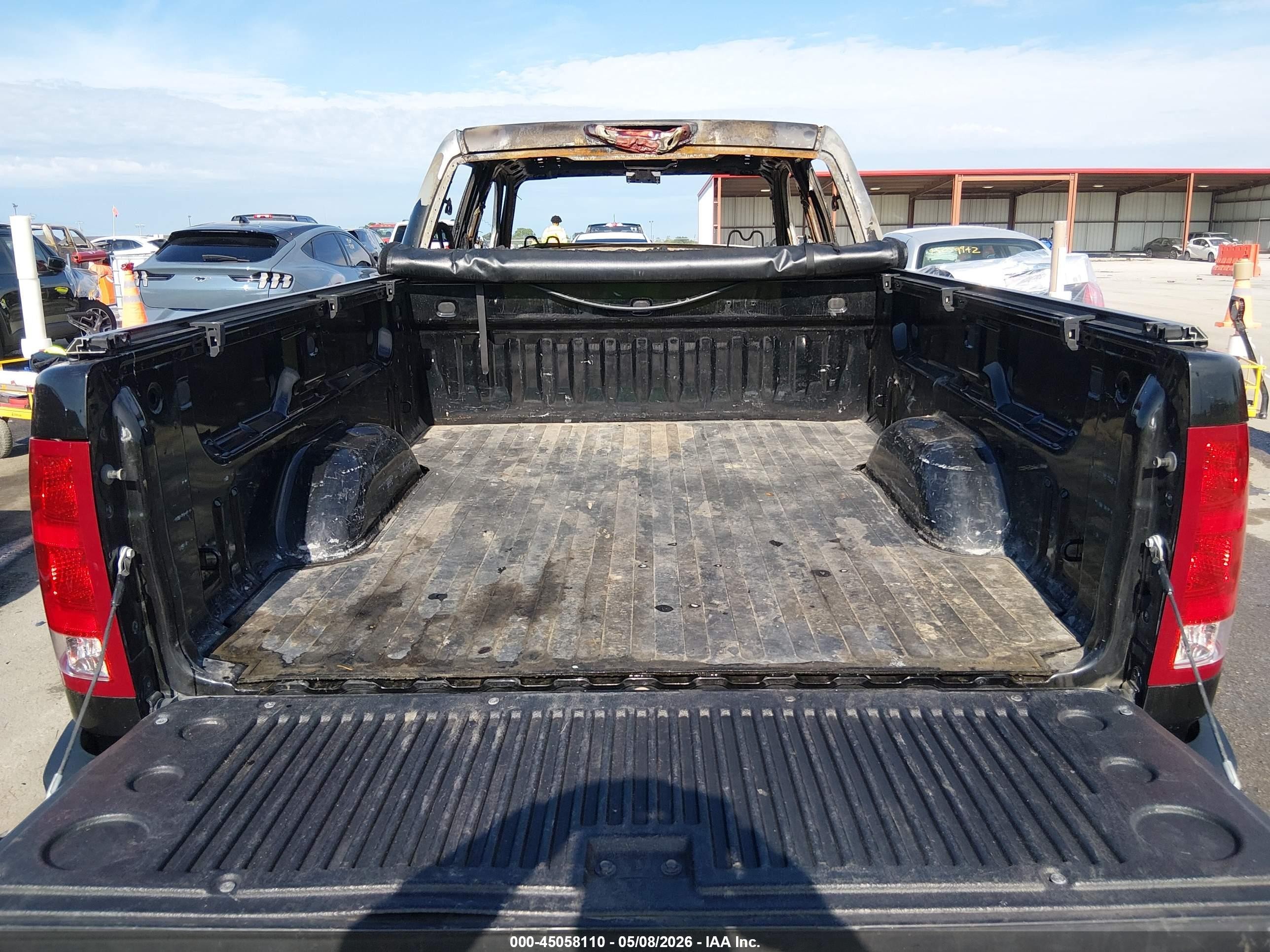 2008 Gmc Sierra 2500hd Slt Black vin: 1GTHK236X8F136752