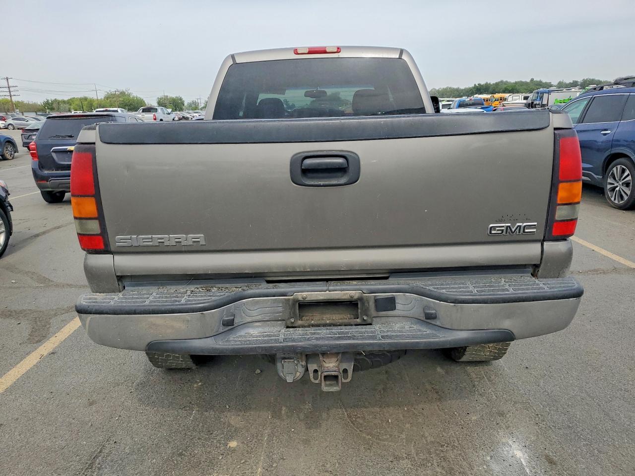 2006 Gmc Sierra K2500 Heavy Duty Gray vin: 1GTHK23D06F241456