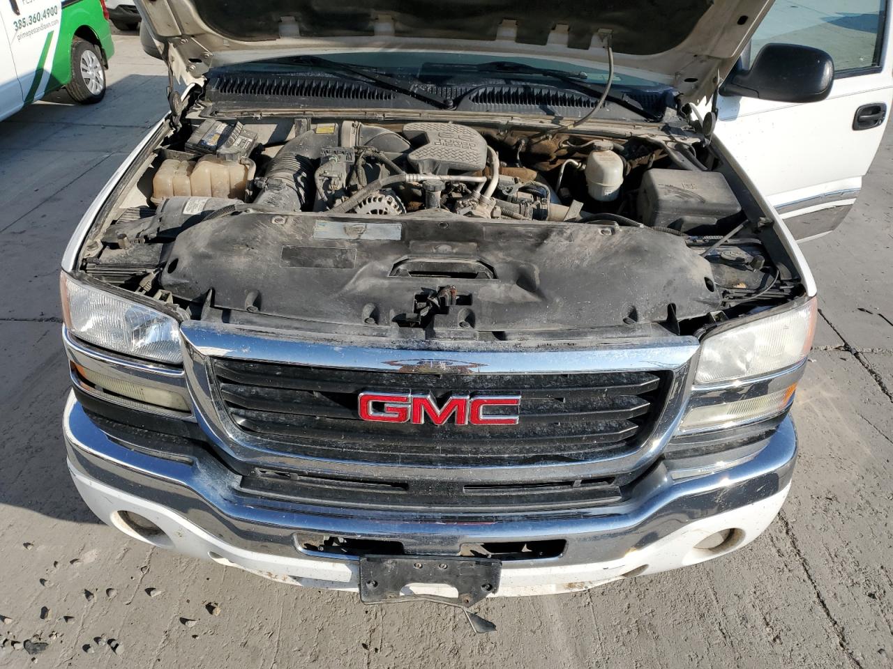 2007 Gmc Sierra K2500 Heavy Duty White vin: 1GTHK23D47F116347