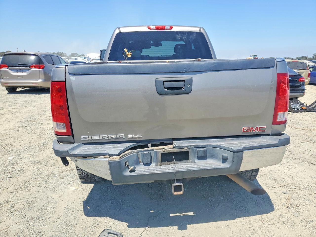 2007 Gmc Sierra K2500 Heavy Duty Tan vin: 1GTHK23KX7F506433