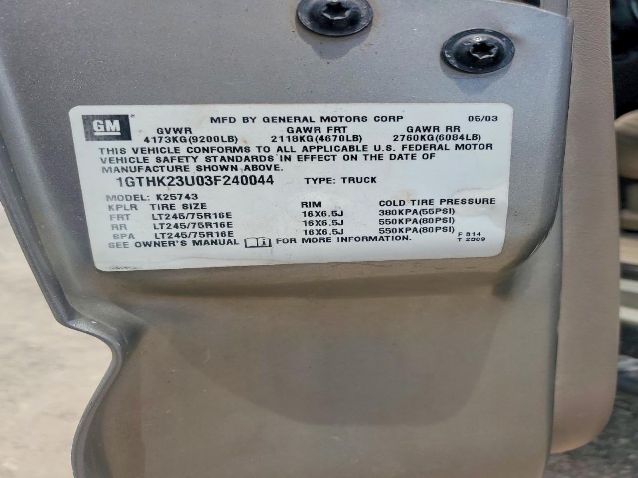 2003 Gmc Sierra K2500 Heavy Duty Gold vin: 1GTHK23U03F240044