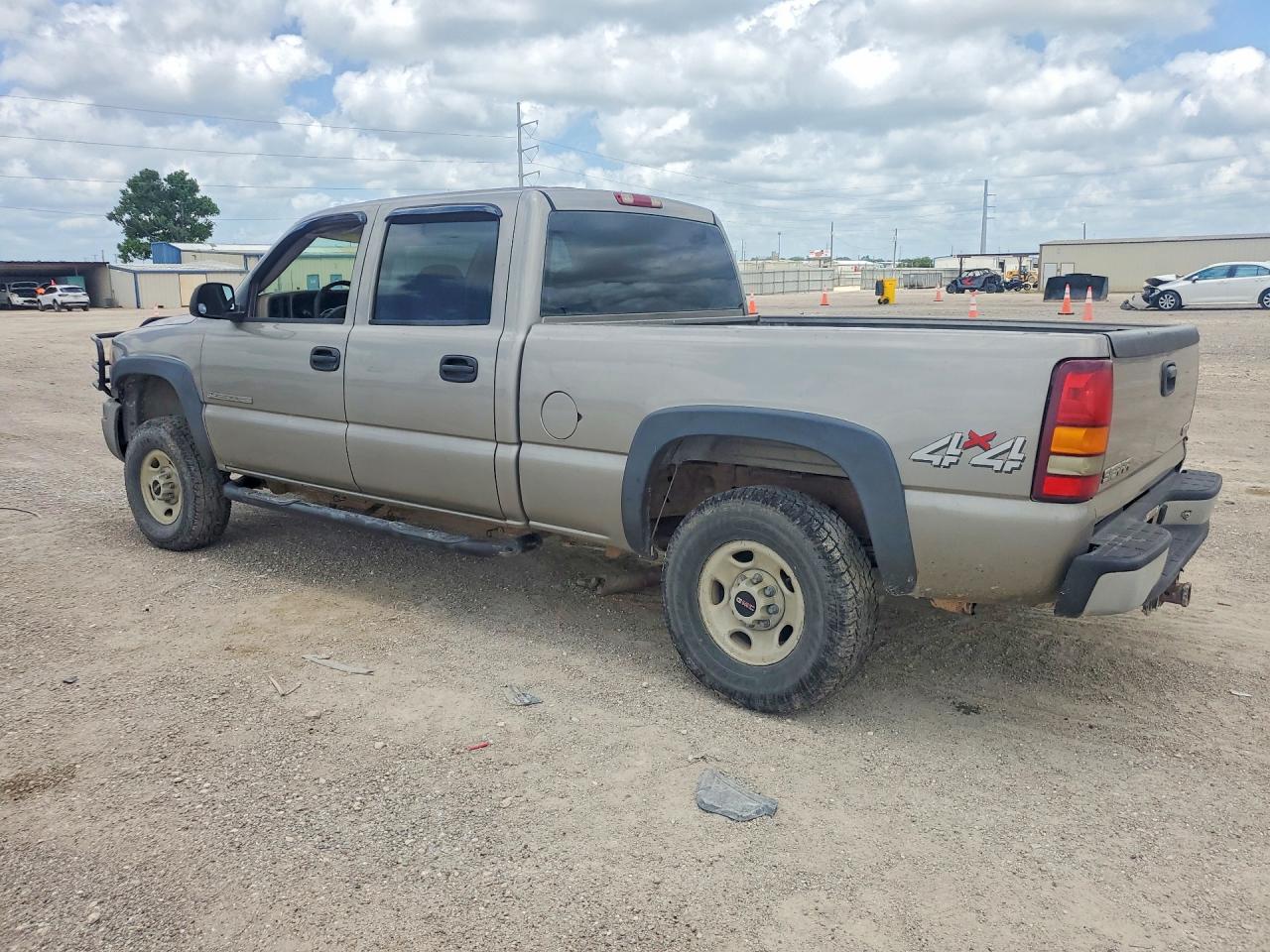 2003 Gmc Sierra K2500 Heavy Duty Gold vin: 1GTHK23U03F240044