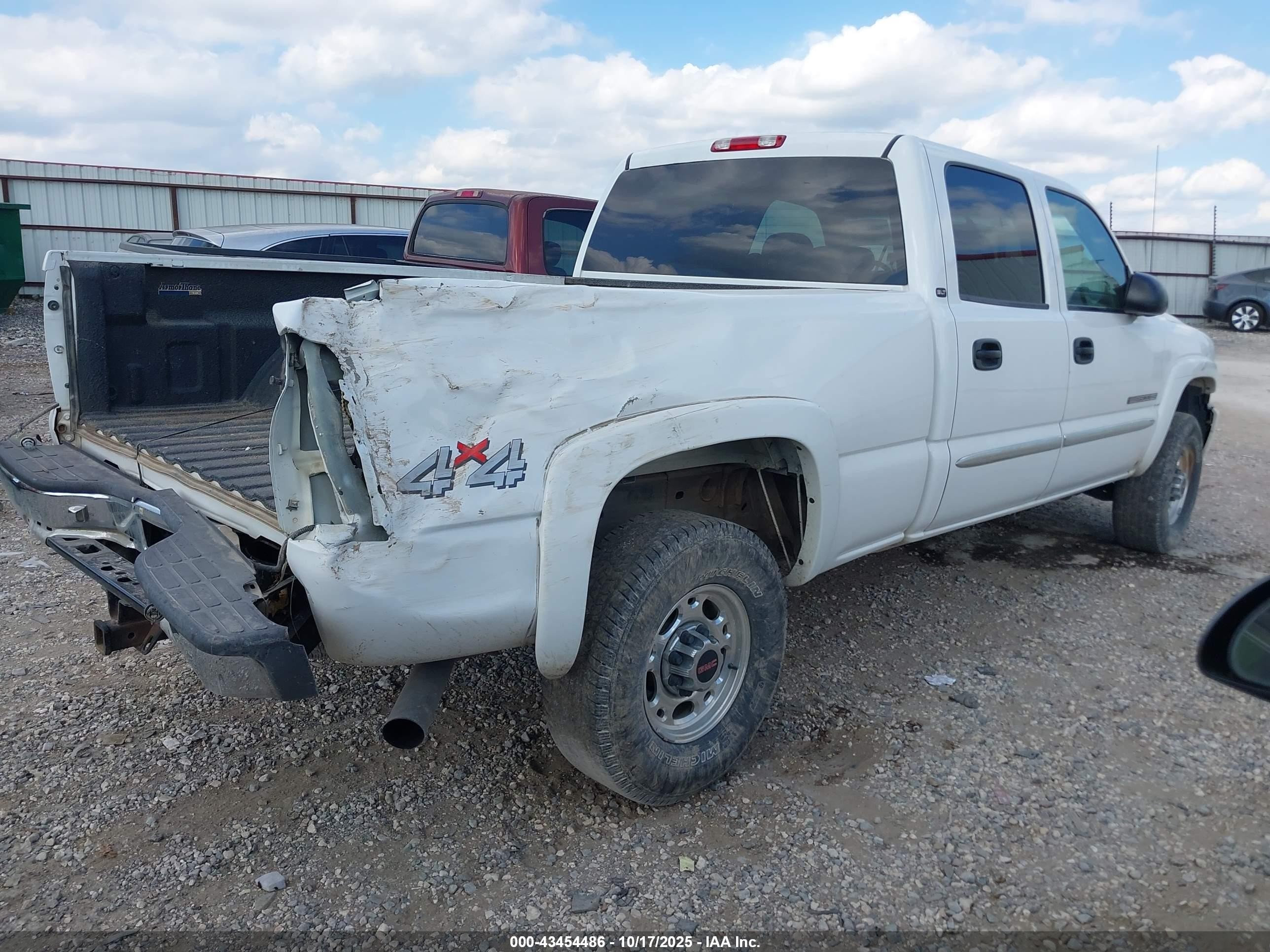 2004 Gmc Sierra 2500hd Slt White vin: 1GTHK23U64F209866