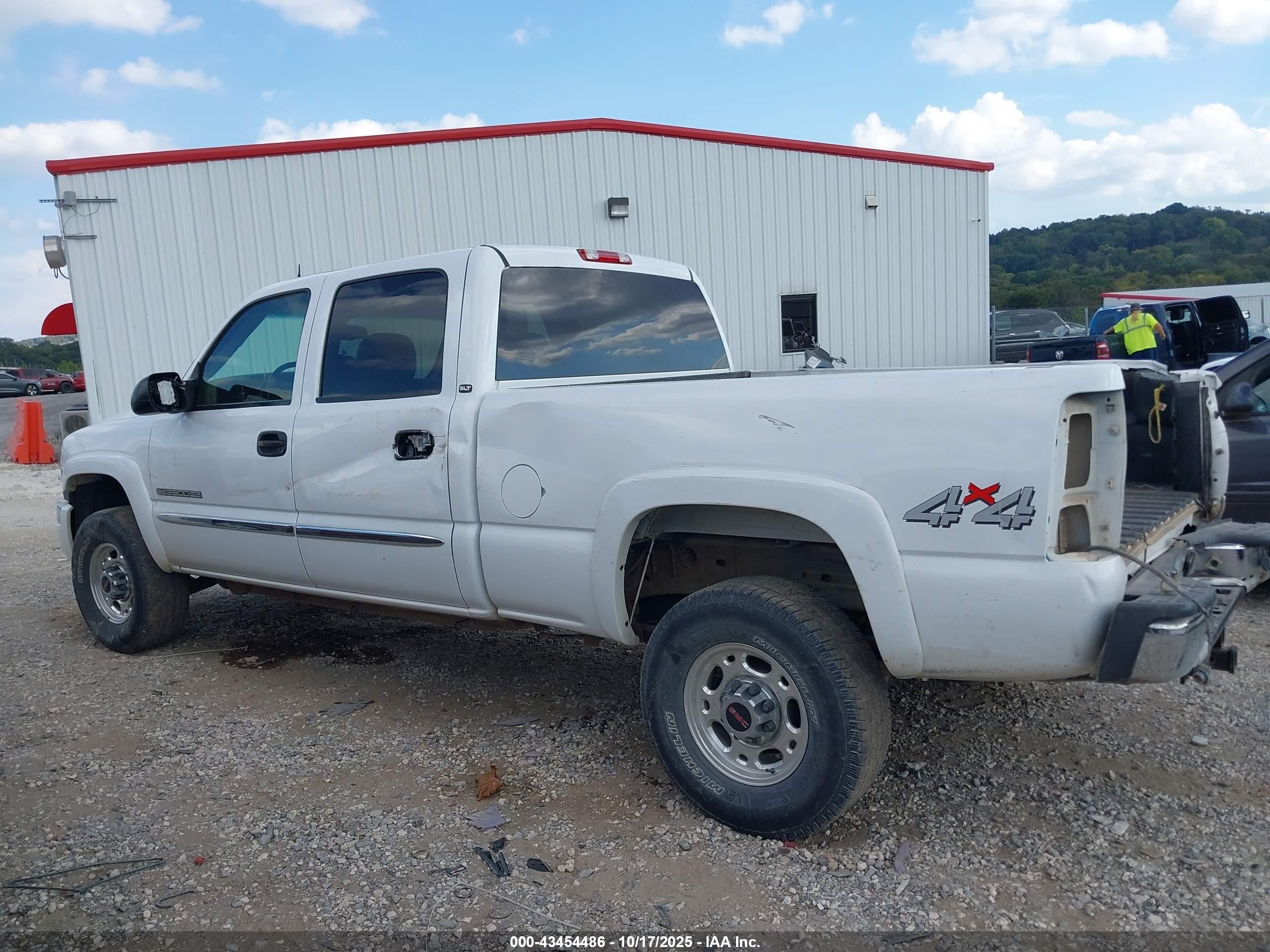 2004 Gmc Sierra 2500hd Slt White vin: 1GTHK23U64F209866