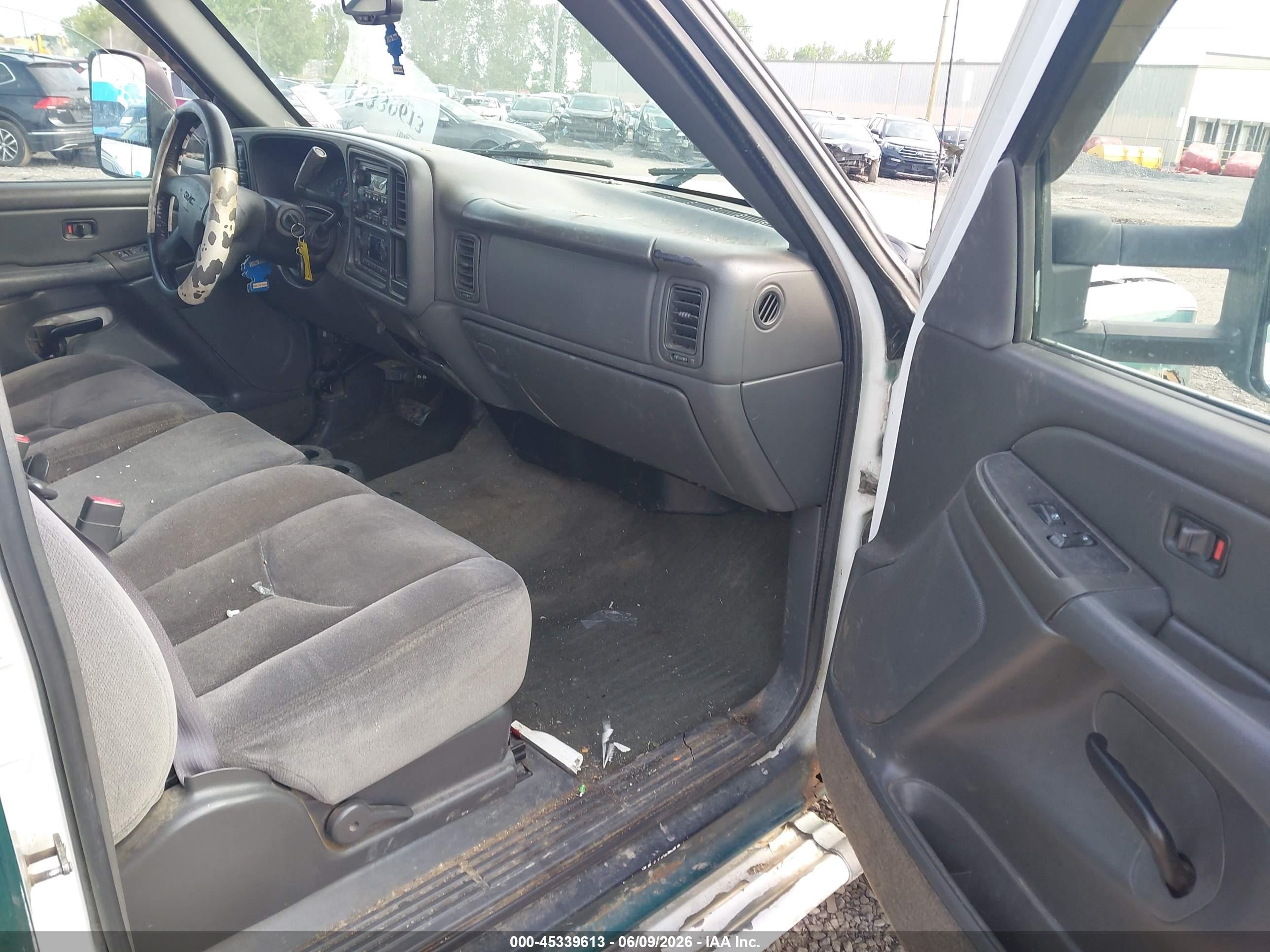 2005 Gmc Sierra 2500hd Sle Green vin: 1GTHK23U65F969832