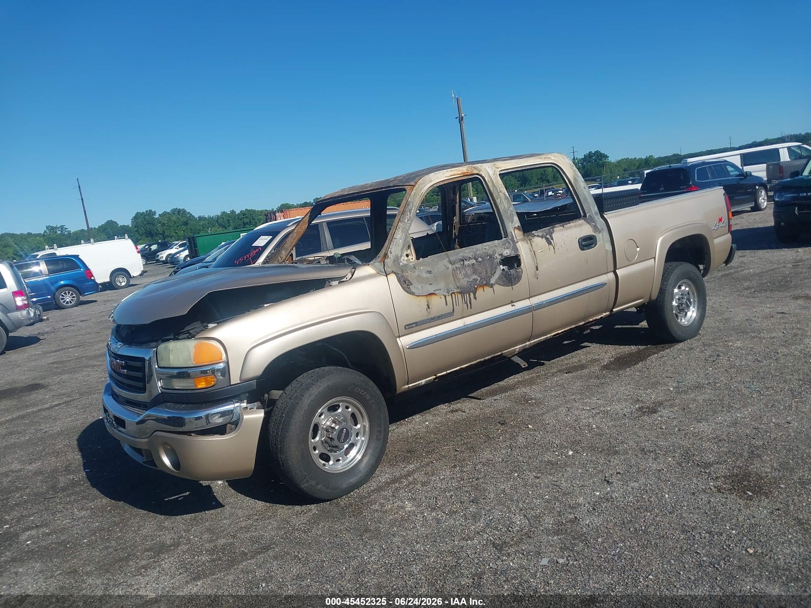 2004 Gmc Sierra 2500hd Slt Gold vin: 1GTHK23U74F156112