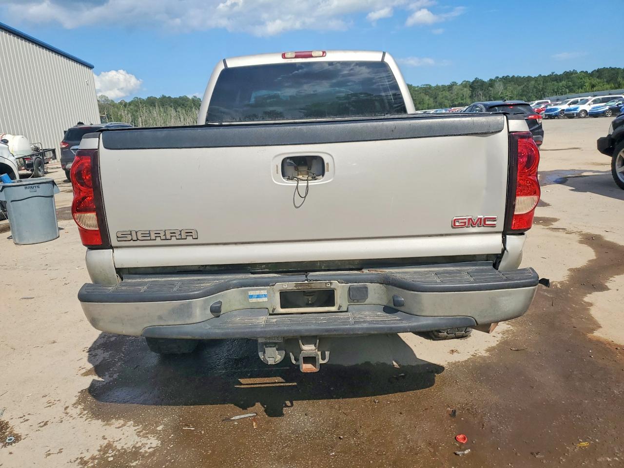 2005 Gmc Sierra K2500 Heavy Duty Tan vin: 1GTHK23UX5F802129