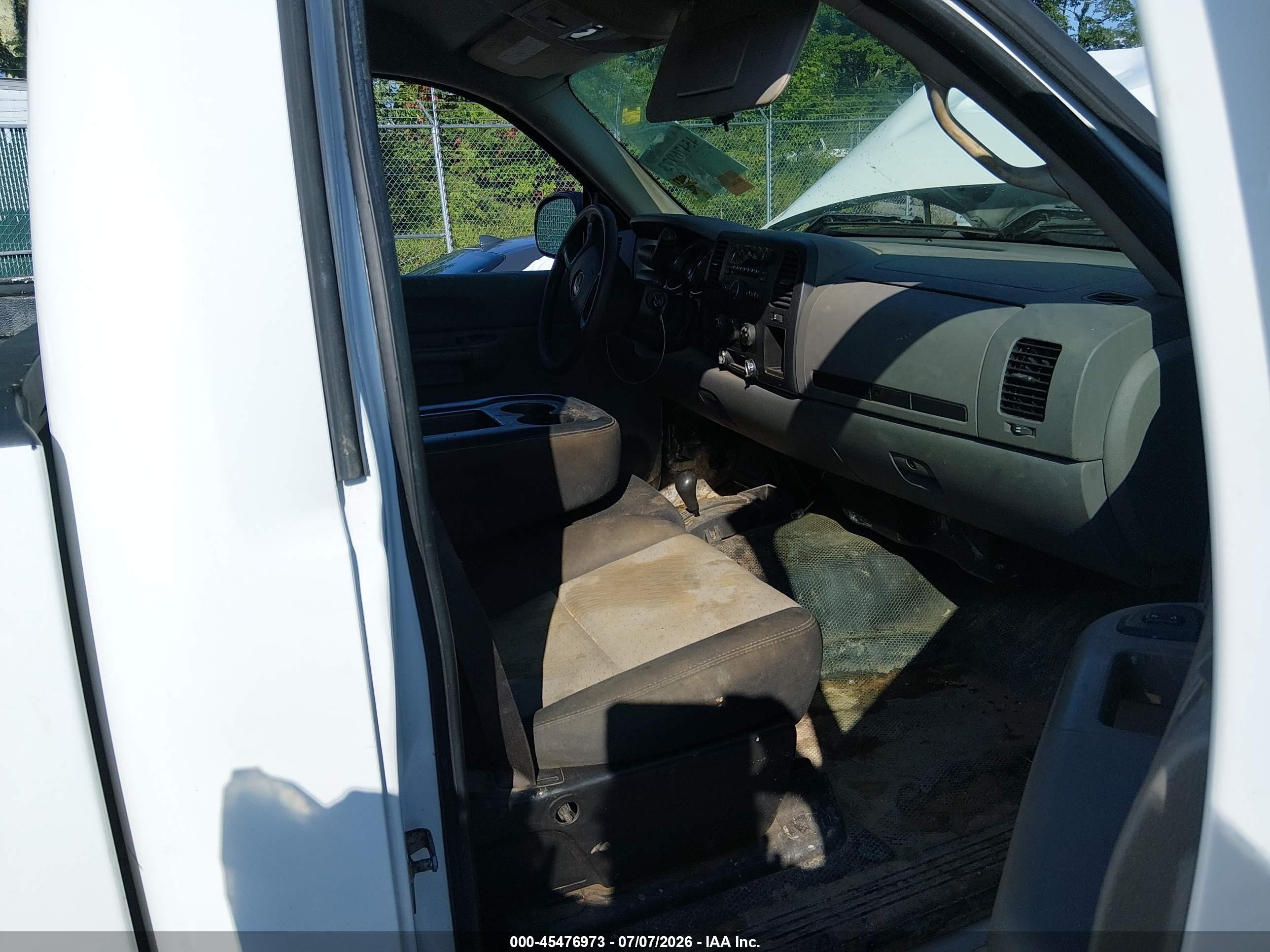 2008 Gmc Sierra 2500hd Work Truck White vin: 1GTHK24K28E174932