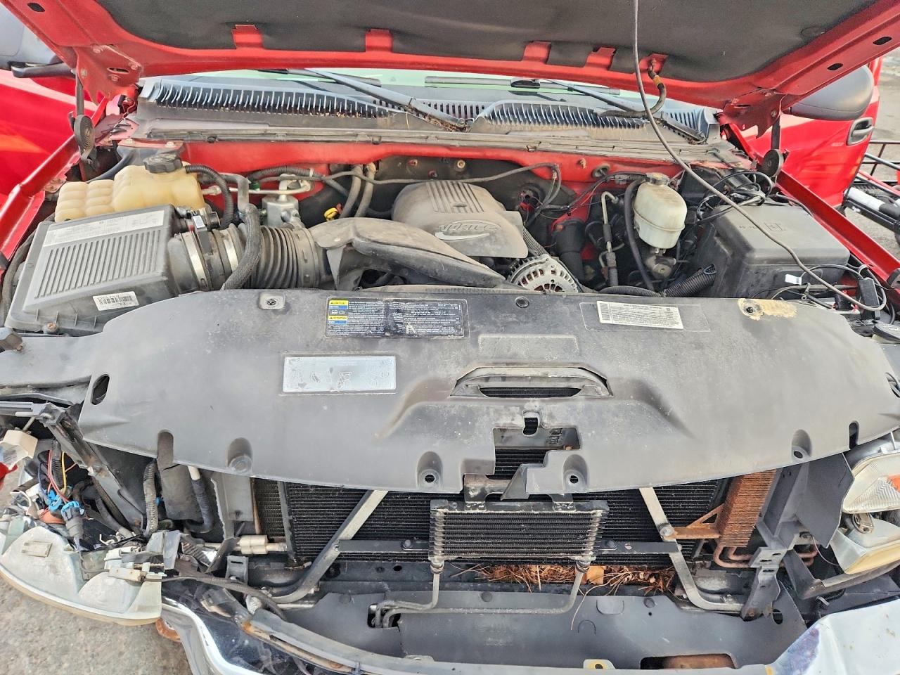 2004 Gmc Sierra K2500 Heavy Duty Red vin: 1GTHK24U24E300685