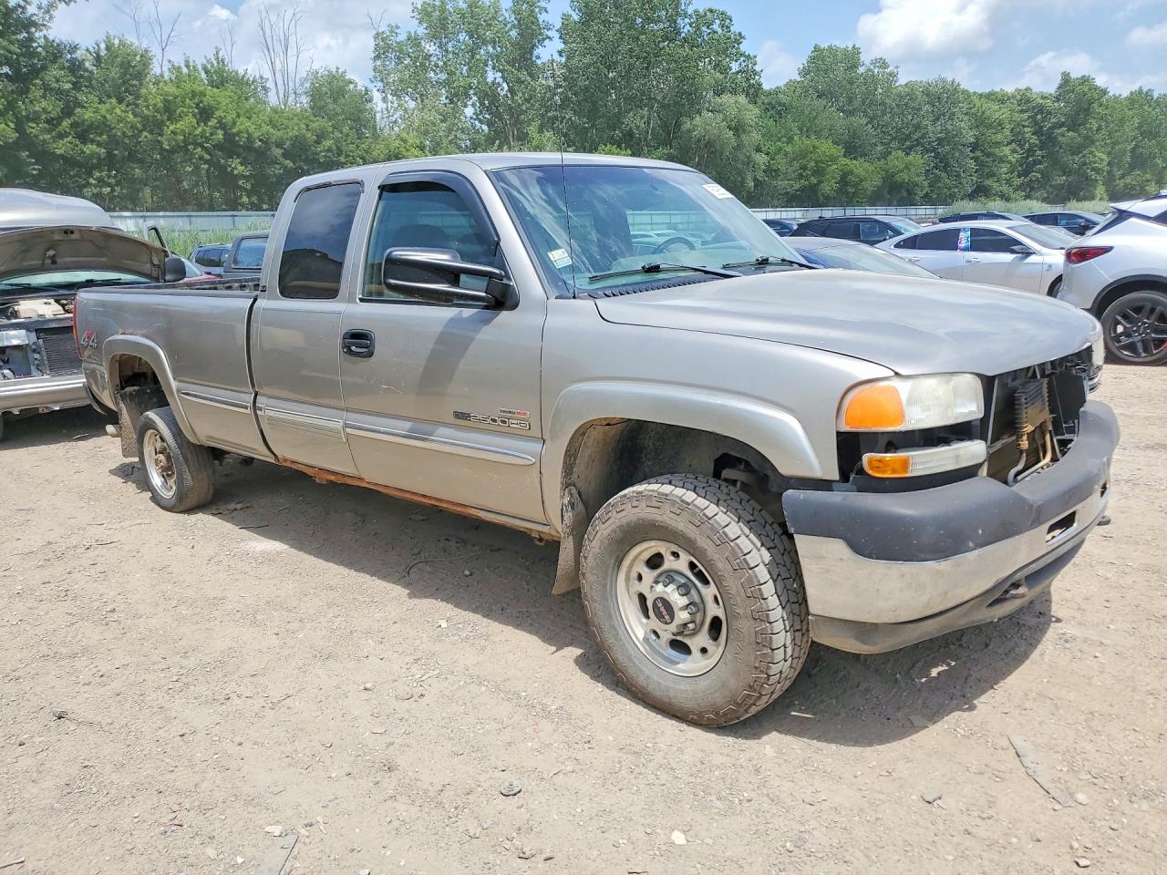 2002 Gmc Sierra K2500 Heavy Duty Beige vin: 1GTHK29102E107785