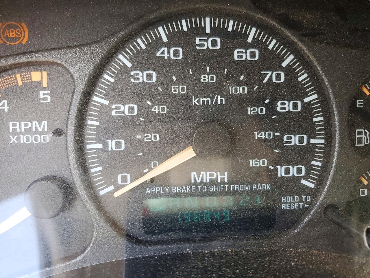 2002 Gmc Sierra K2500 Heavy Duty Beige vin: 1GTHK29102E107785