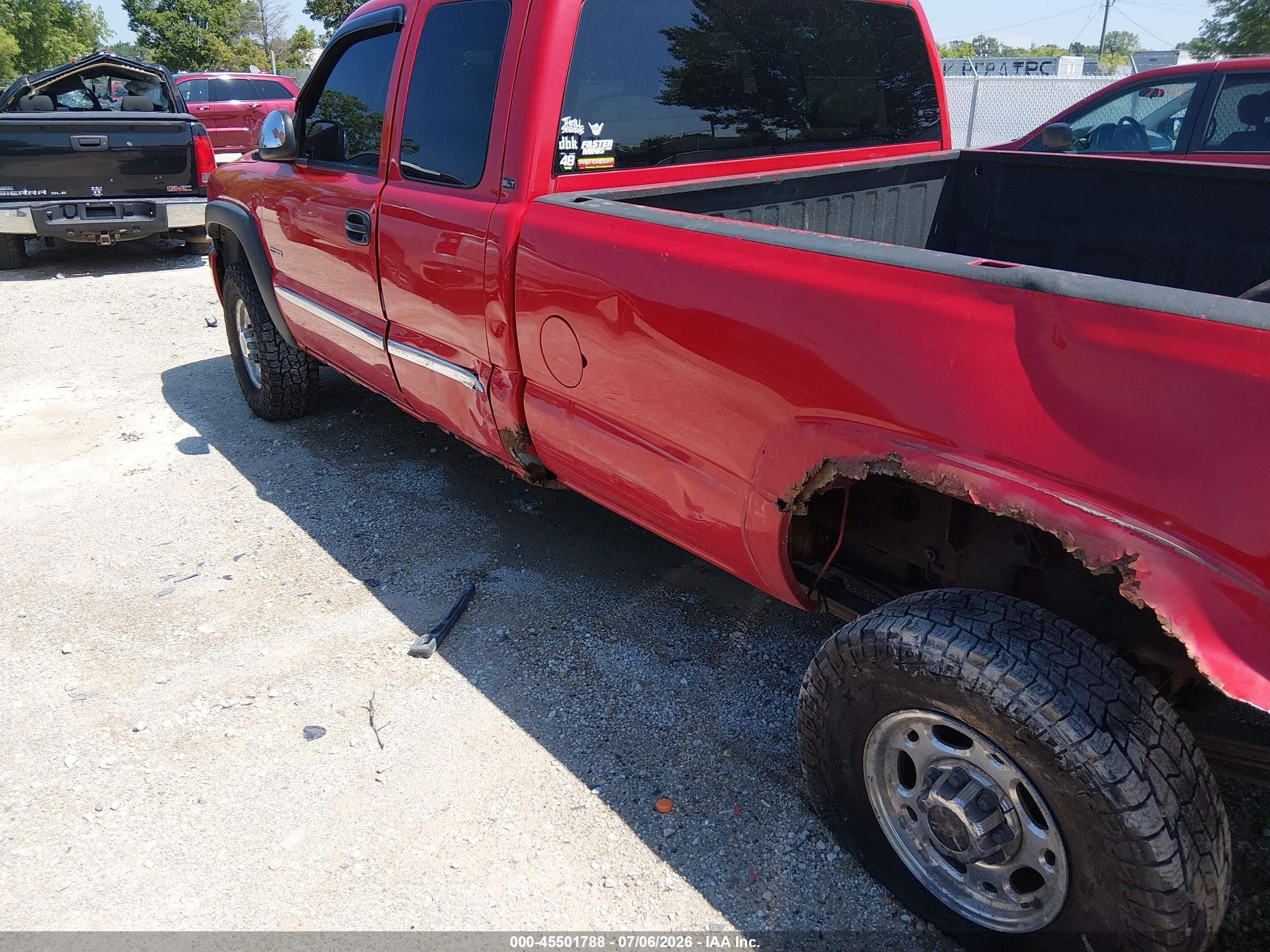 2004 Gmc Sierra 2500hd Slt Red vin: 1GTHK29244E393894