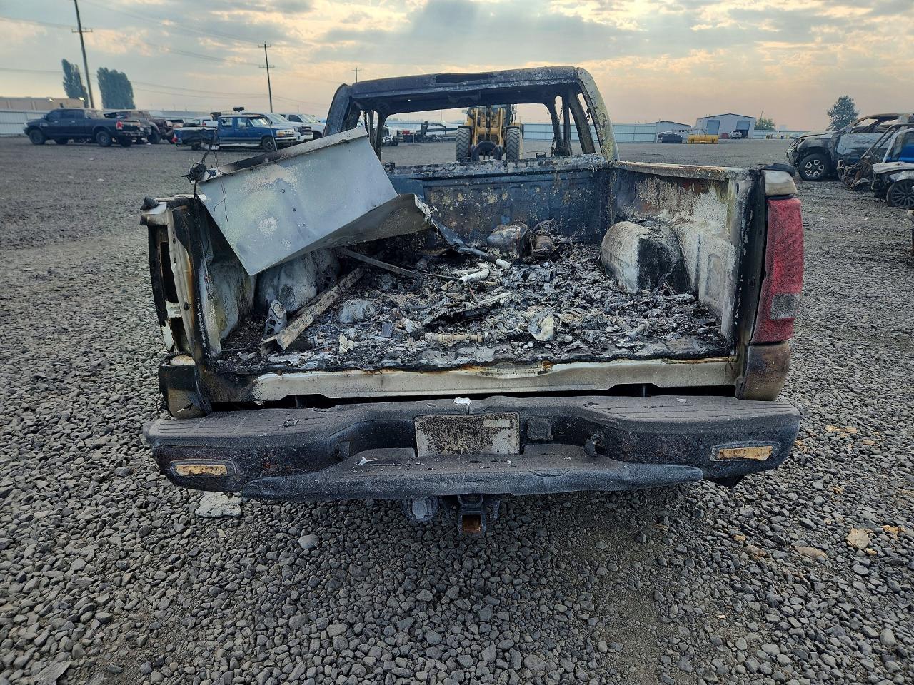 2005 Gmc Sierra K2500 Heavy Duty Пожар vin: 1GTHK29255E144148