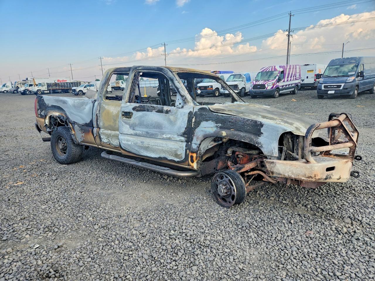 2005 Gmc Sierra K2500 Heavy Duty Пожар vin: 1GTHK29255E144148