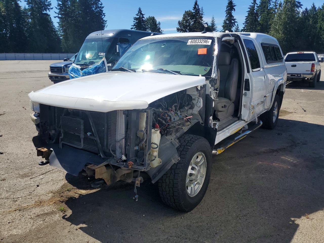 2005 Gmc Sierra K2500 Heavy Duty White vin: 1GTHK29285E199208