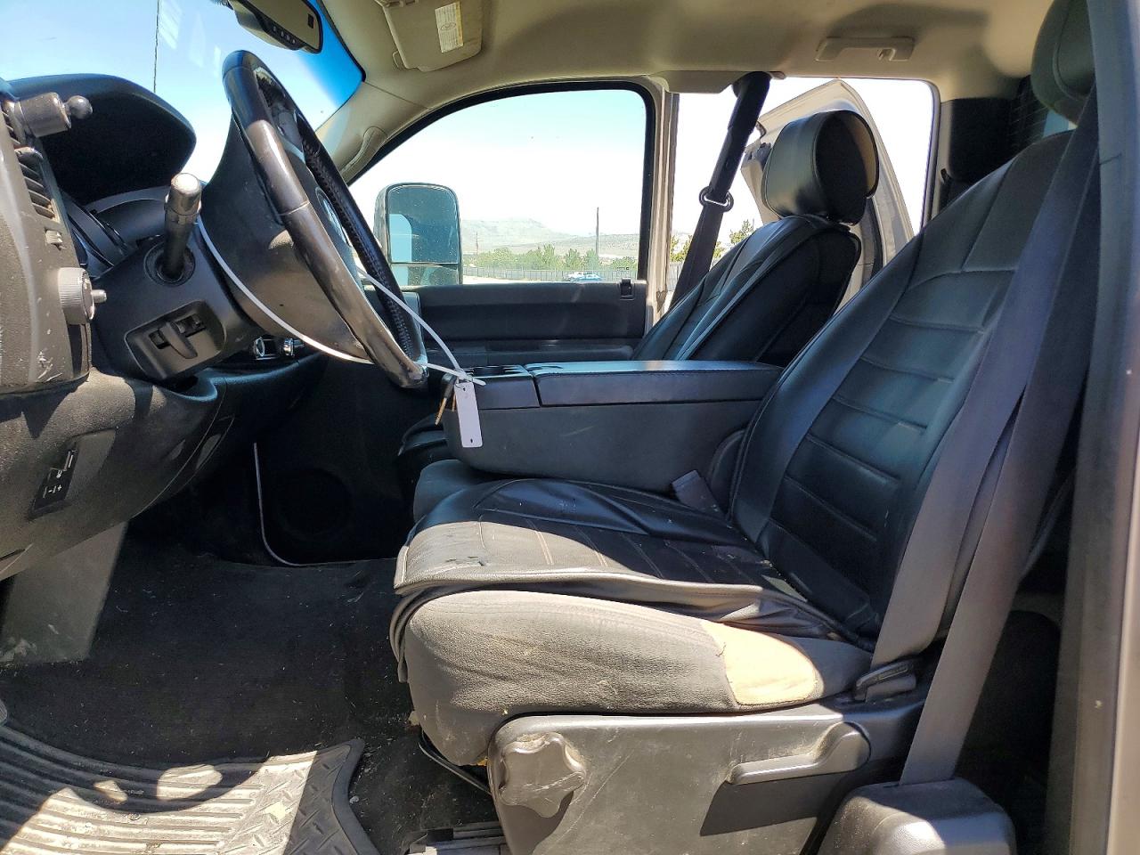 2007 Gmc Sierra K2500 Heavy Duty Silver vin: 1GTHK29637E591471
